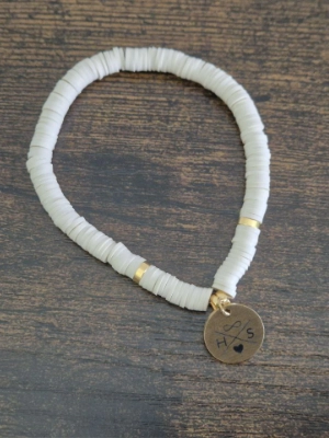 Armband mit graviertem Anhänger – personalisierbar & in vielen Farben